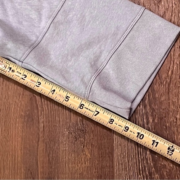 Calvin Klein Performance Womens L Embroidered Logo Pocketed Sweatshirt Lavender - Picture 11 of 11